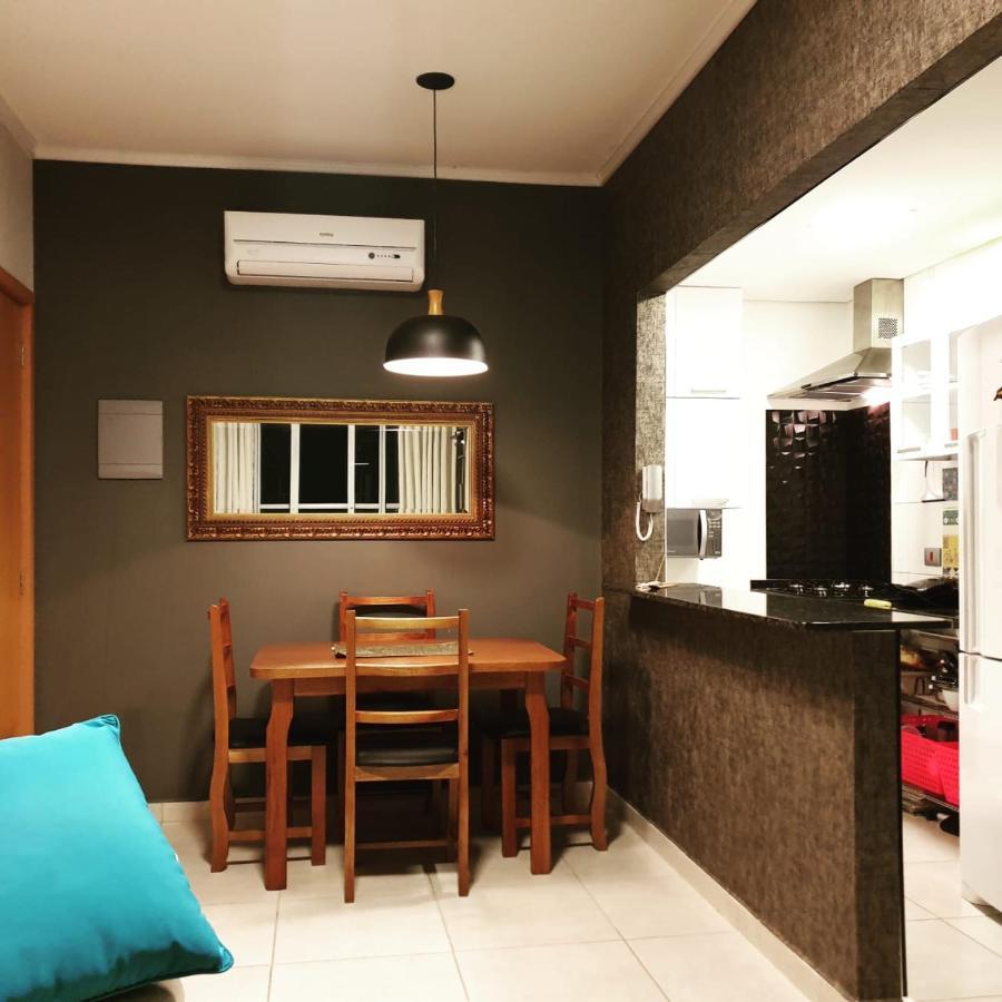 Apartamento Ubatuba - Ar Condicionado, Estacionamento, Elevador, Portaria 24H - Wifi Gratis! - Jardim Das Palmeiras Luaran gambar